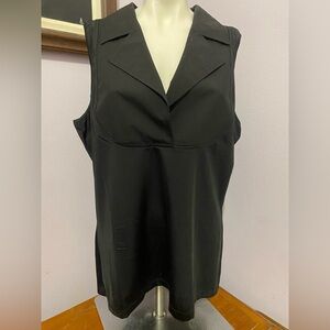 Undercover Elegant Black V-Neck Blouse